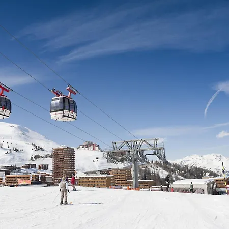 Avec Balcon Et Vue Mont-blanc, A 50m Des Pistes - Fr-1-455-131 *